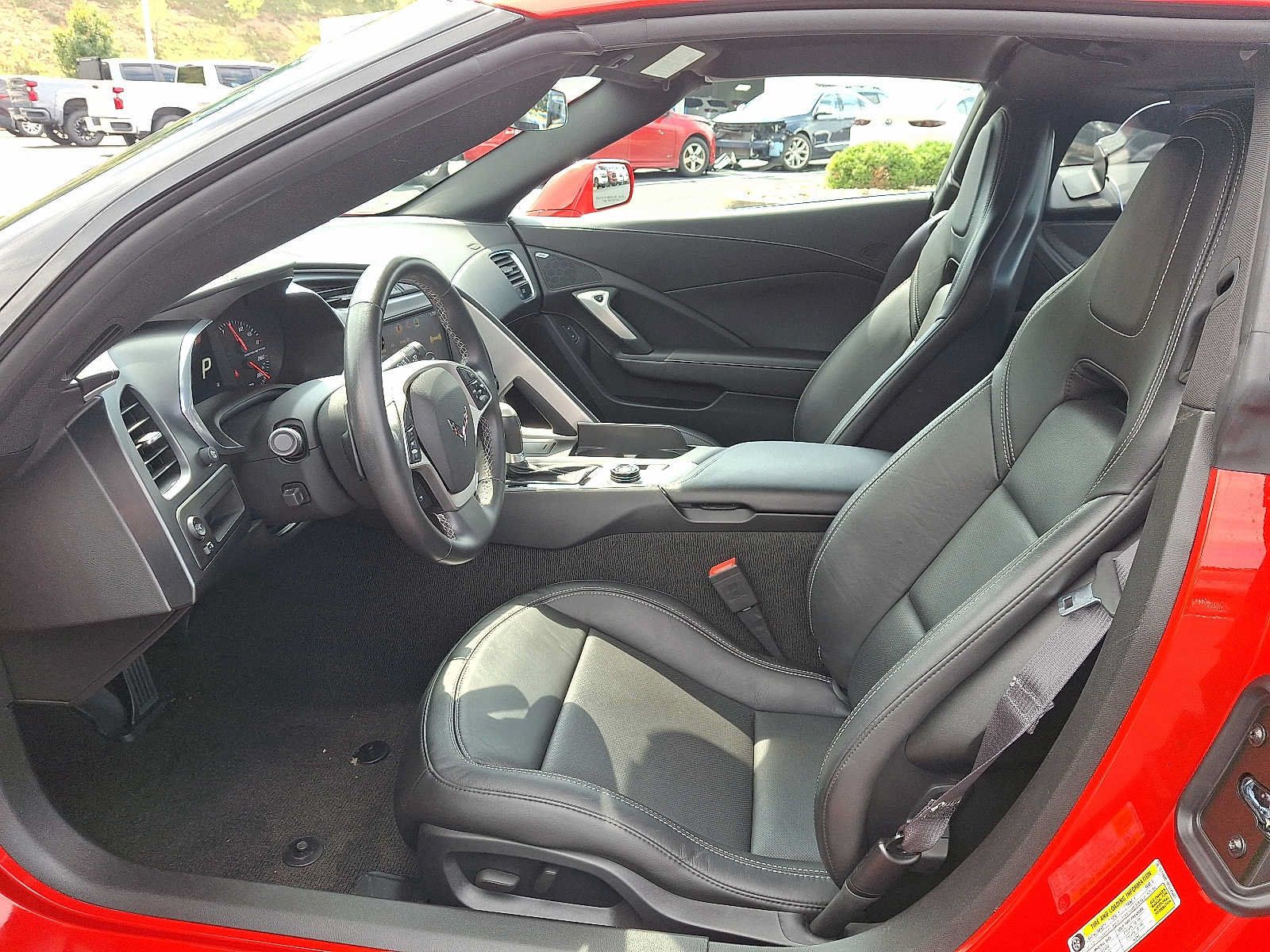 Used 2014 Chevrolet Corvette Stingray Coupe RWD image 13