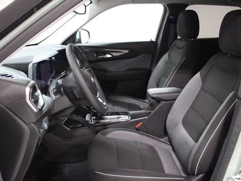 New 2026 Chevrolet TrailBlazer LT w/ Convenience Package AWD/4WD image 14