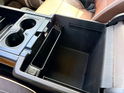Used 2016 Chevrolet Silverado 1500 High Country w/ High Country Premium Package RWD image 24