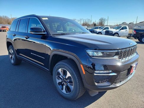 New 2024 Jeep Grand Cherokee Limited 4xe w/ Luxury Tech Group II AWD/4WD image 4
