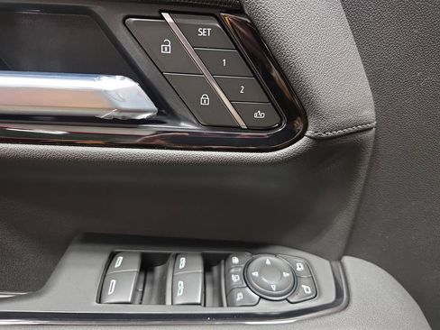 New 2026 GMC Sierra 2500 AT4 w/ AT4 Premium Plus Package AWD/4WD image 28