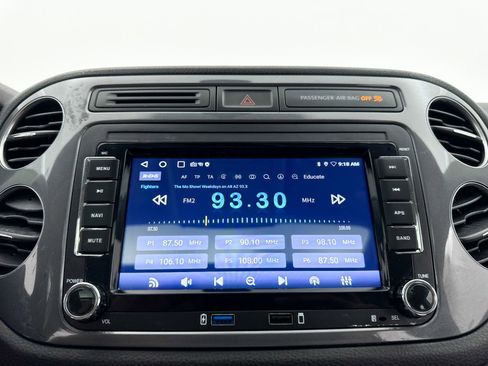 Used 2013 Volkswagen Tiguan SEL image 5