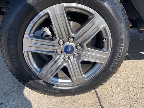 Used 2019 Ford F150 XLT w/ Equipment Group 302A Luxury image 12