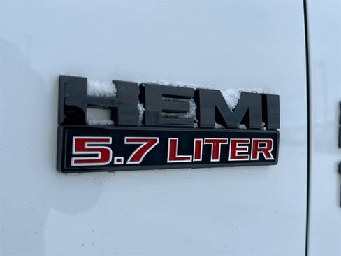 Used 2013 RAM 1500 Express image 13