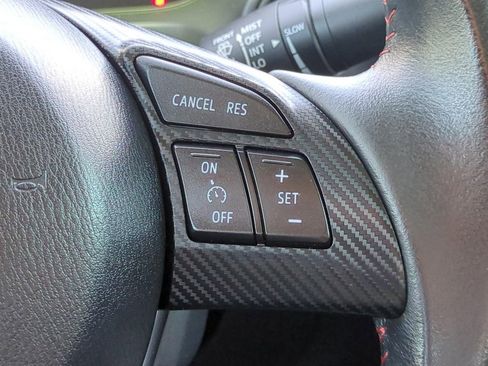 Used 2014 MAZDA MAZDA3 i Touring image 20