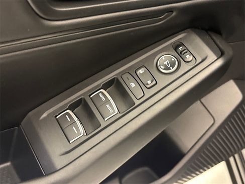 Certified 2025 Honda Accord SE image 20