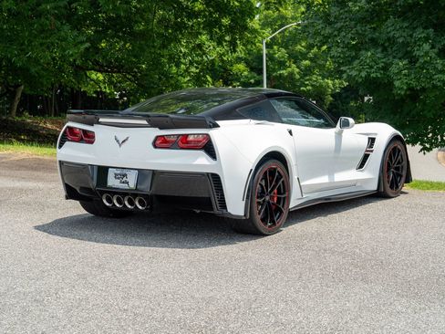 Used 2018 Chevrolet Corvette Grand Sport w/ Z07 Performance Package image 7