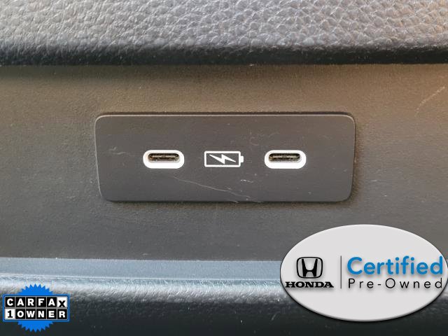 Certified 2024 Honda Pilot Touring image 18