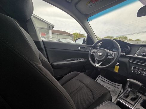 Used 2016 Kia Optima LX FWD image 19