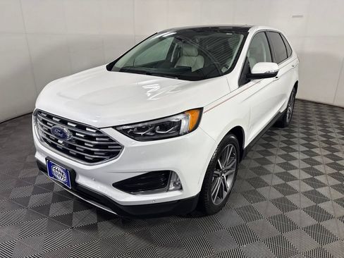 Used 2024 Ford Edge Titanium w/ Equipment Group 301A AWD/4WD image 5