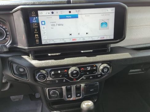 Used 2024 Jeep Wrangler Sport AWD/4WD image 9