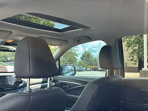 Used 2022 Honda Pilot Special Edition image 31