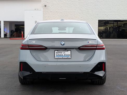 New 2025 BMW i5 M60 AWD/4WD image 8