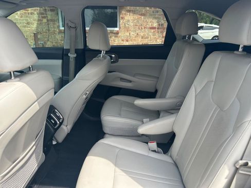 Used 2021 Kia Sorento EX w/ Panoramic Sunroof Package FWD image 22