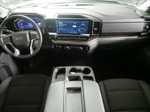 Certified 2024 Chevrolet Silverado 1500 RST image 10