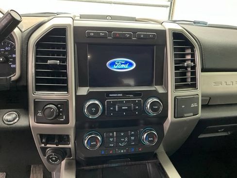 Used 2020 Ford F350 Lariat w/ Lariat Ultimate Package AWD/4WD image 10