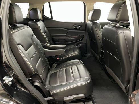 Used 2023 GMC Acadia Denali FWD image 45