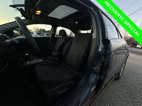 Used 2006 Pontiac G6 Sedan w/ Drivers Package image 16