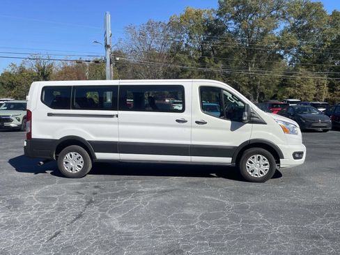 Used 2022 Ford Transit 350 XLT image 2