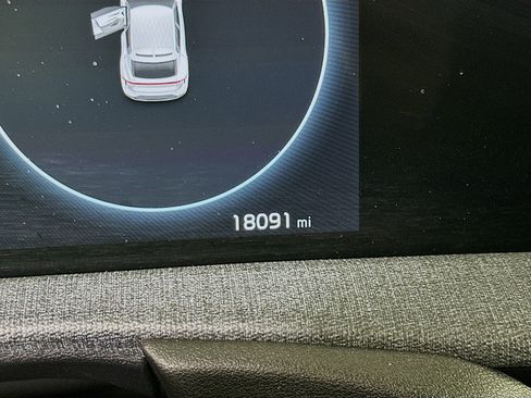 Used 2024 Kia EV6 Wind w/ Wind Technology Package RWD image 19