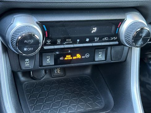 Used 2024 Toyota RAV4 XSE w/ Weather Package AWD/4WD image 21