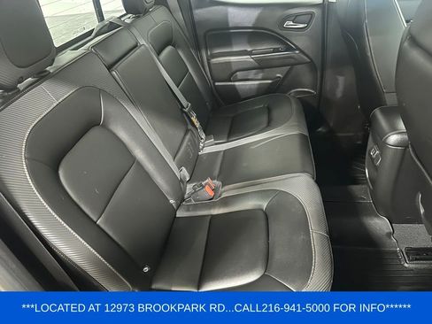 Certified 2022 GMC Canyon AT4 w/ Trailering Package AWD/4WD image 21