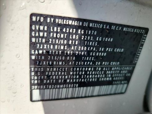 Used 2022 Volkswagen Taos SE FWD image 25