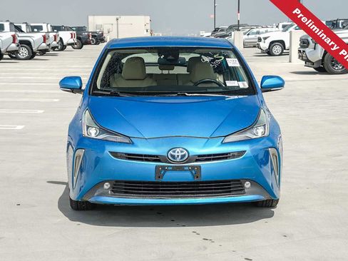Used 2019 Toyota Prius XLE w/ Advanced Technology Package AWD/4WD image 2