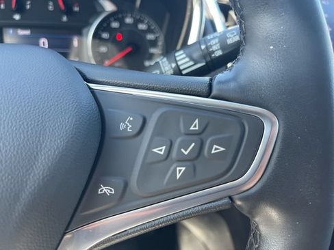 Used 2023 Chevrolet Equinox LT FWD image 24