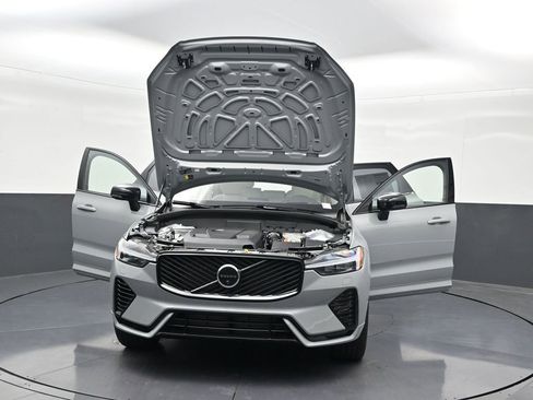 New 2026 Volvo XC60 T8 Ultra w/ Protection Package Premier AWD/4WD image 33