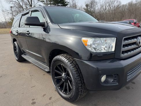 Used 2008 Toyota Sequoia SR5 image 12