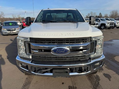 Used 2017 Ford F350 XLT w/ XLT Value Package image 8