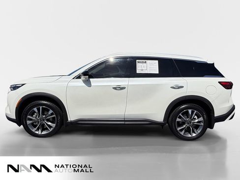 Used 2023 INFINITI QX60 Luxe w/ Performance Audio Package AWD/4WD image 2