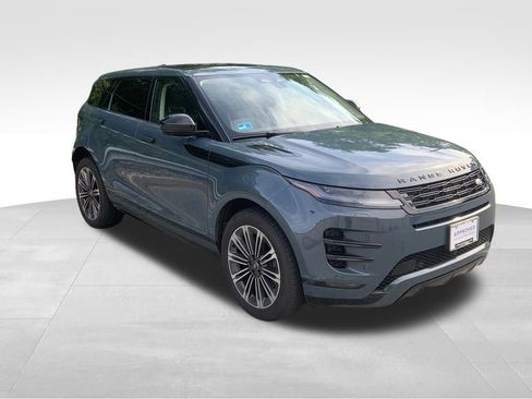 Used 2025 Land Rover Range Rover Evoque Dynamic SE image 3