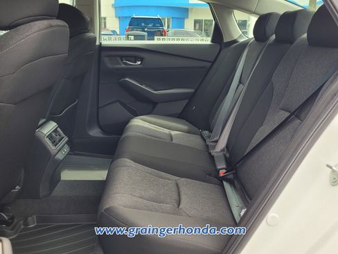 New 2025 Honda Accord LX image 10