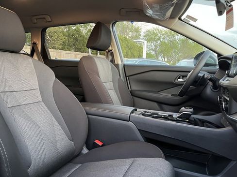 New 2026 Nissan Rogue SV w/ Cold Weather Package AWD/4WD image 13