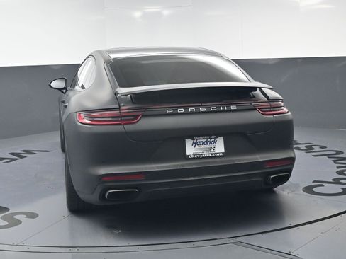 Used 2018 Porsche Panamera 4 Executive image 18