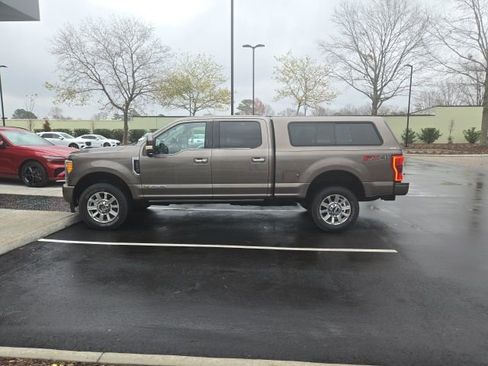 Used 2018 Ford F250 Limited w/ FX4 Off-Road Package image 12