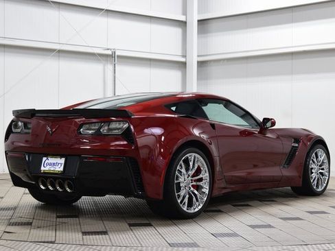 Used 2016 Chevrolet Corvette Z06 w/ 2LZ Preferred Equipment Group image 8