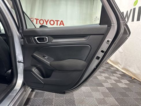 Used 2022 Honda Civic Sport image 14