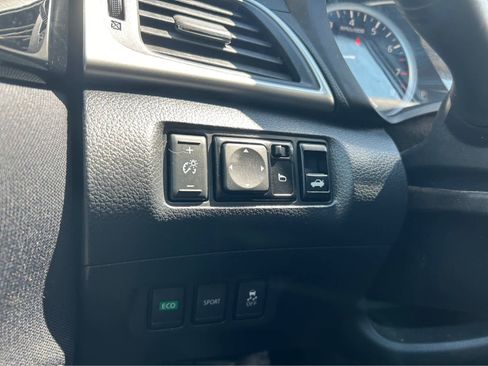 Used 2017 Nissan Sentra SV w/ Protection Package image 20