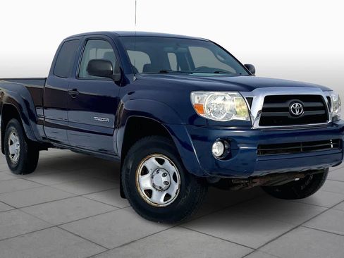 Used 2008 Toyota Tacoma 4x4 Access Cab V6 image 2