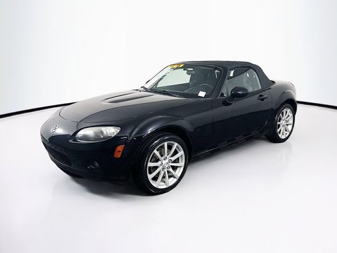 Used 2006 MAZDA MX-5 Miata Sport image 3