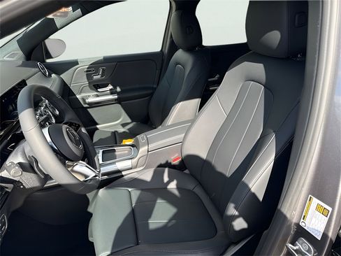 New 2026 Mercedes-Benz GLA 250 4MATIC image 11