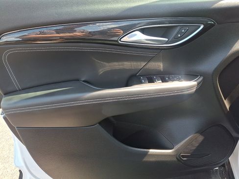 Used 2021 Buick Envision Preferred AWD/4WD image 12