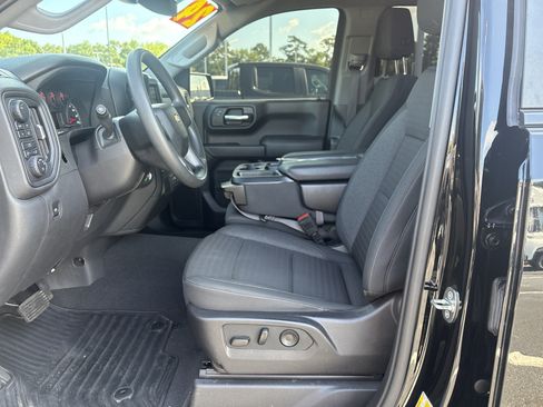 Used 2024 Chevrolet Silverado 1500 Custom w/ LPO, Dark Essentials Package AWD/4WD image 16