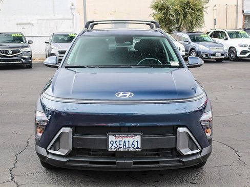 Certified 2024 Hyundai Kona SEL w/ Convenience Package image 2