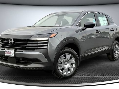 New 2026 Nissan Kicks S FWD image 2