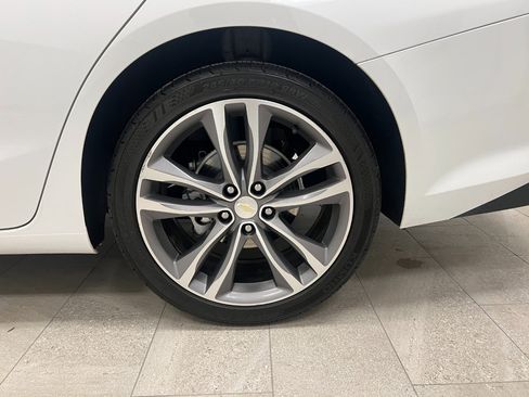 Used 2022 Chevrolet Malibu LT image 48