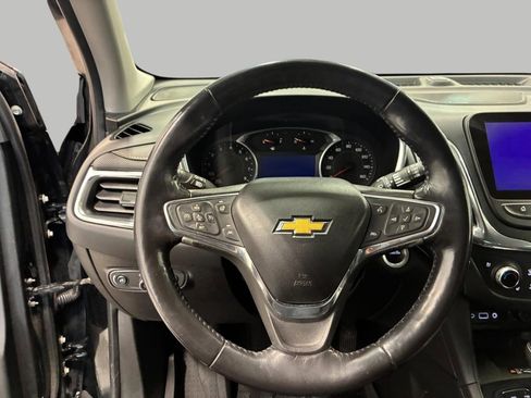 Used 2019 Chevrolet Equinox Premier image 12